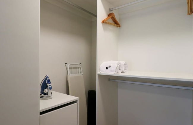 w Lively 2BR With Balcony in Miraflores - Photo 23