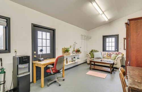 5 Mi to Hillsboro Vintage-Style Home with Fire Pit - Foto 15