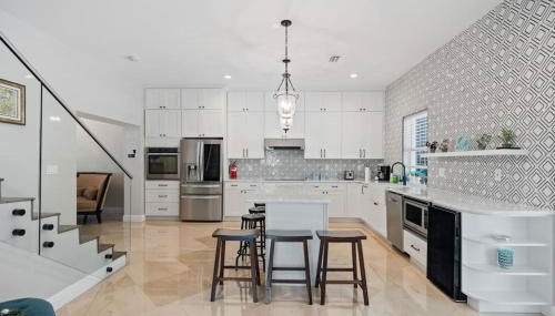 Las Olas Villa with HEATED Salt Water Pool - Foto 2