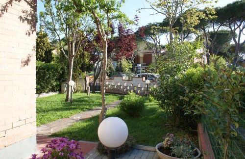 Appartamento indipendente con Giardino ideale per famiglie - Foto 2