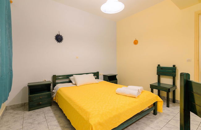 Regina Apartments - Photo 11