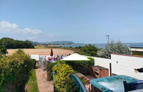 Blue Anchor House - Seaview, Hot Tub Apartments - Photo 15