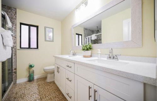 Spacious Henderson Hidden Gem! - Foto 29