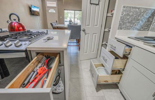 Close to All, Restful Duplex A in Downtown, UTEP, Hospitals - Foto 8