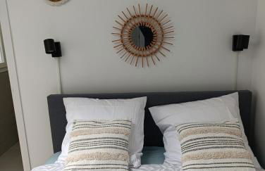 Jolie petite maison à Paris - Foto 2