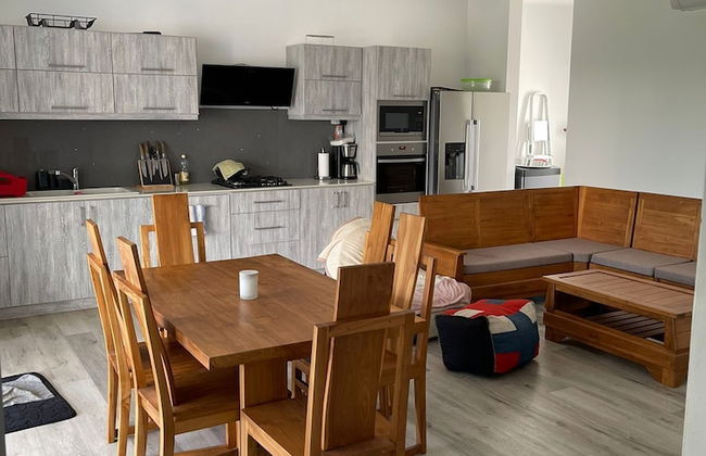 Impeccable Luxury 3-bed Apartment in Albion - Photo 7