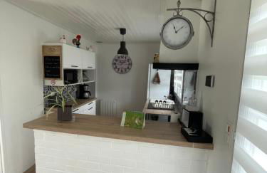 Petite maison au calme, dans une impasse - Foto 4