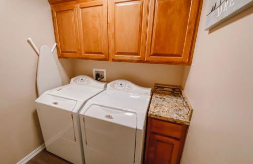 Steps to the Beach! Rooftop Deck! Firepit & BBQ! - Photo 16