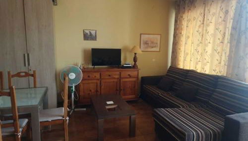 Mar menuda a pocos metros de la playa - Foto 2