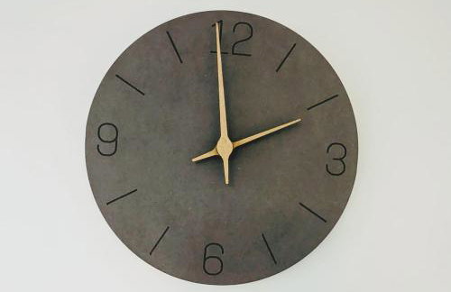 Modern Comfy 3 Bed Home - Free 2 space driveway - Free road parking - Free Netflix - Foto 28