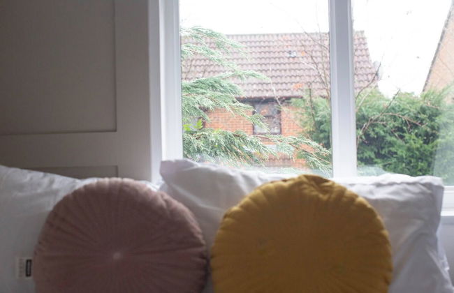 Entire 2 Bedroom House 7m To Station - Foto 35