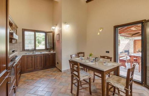 Gorgeous Home In Fabrica Di Roma - Foto 31