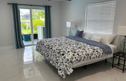 Cozy 2 BR Waterfront home with Heated Pool - Foto 6