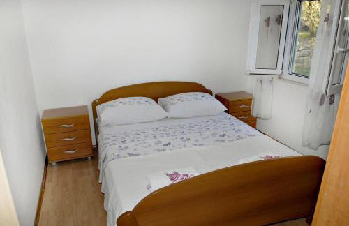 Family friendly house with a swimming pool Kostanje, Omis - 14176 - Photo 22