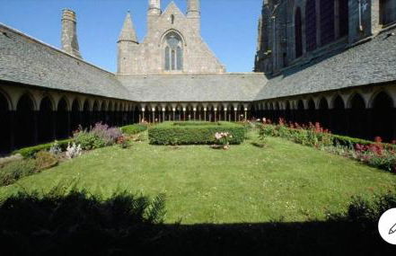 Maison familiale à 10 min du Mont Saint Michel - Foto 24