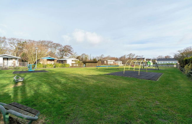 Holiday Home With Playground - Foto 16