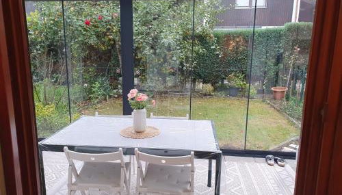 80m2 ruhige 3 Zimmer Duplexwohnung mit zwei Bäder und schönem Garten - Photo 1