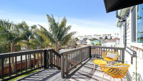 Beautiful Top Floor Getaway in Beach Town - Photo 3