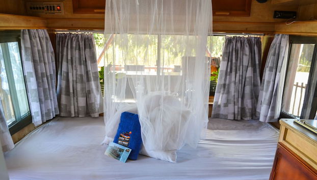 Maggie May House Boat - Foto 3, Habitación