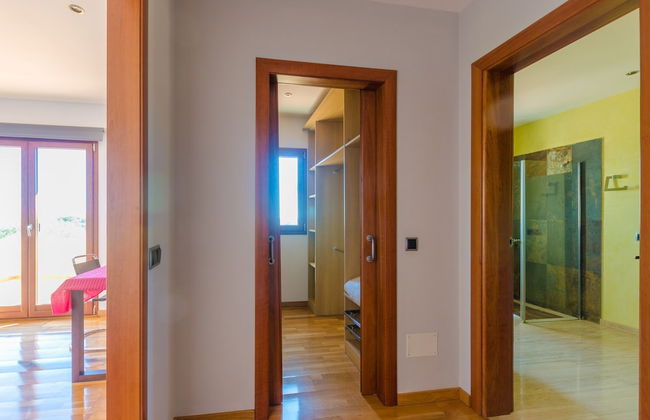 Can Bou in Santa y With 4 Bedrooms and 3 Bathrooms - Foto 29