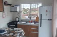 Residencial Lena a 300 metros da praia - Foto 5