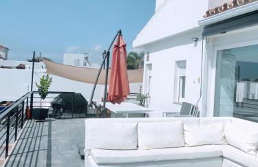 Torreguadiaro Villa - 2 mins walk from the bars and restaurants - Foto 14