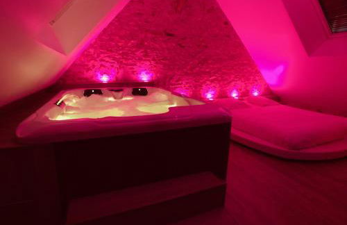 Suite Cupidon- Domaine des trois châteaux - Foto 16