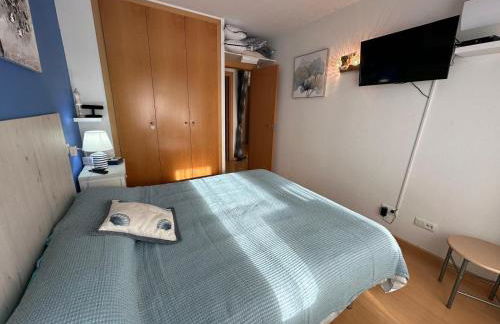 Bonito apartamento con gran terraza y piscina comunitaria AV-08 - Foto 13