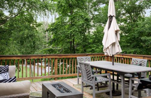 Shenandoah dog friendly cabin - river access, BBQ, outdoor dining and lounging, fire pit, AWD or 4WD encouraged - Foto 5