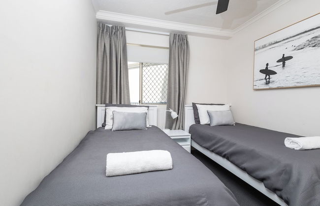 Bayview Beach Holiday Apartments - Photo 8