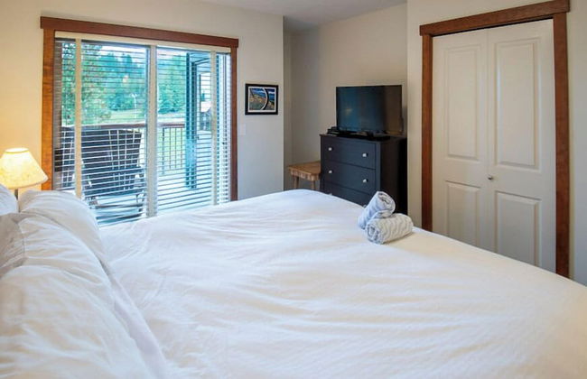 Snow Creek Lodge by Fernie Lodging Co - Photo 39