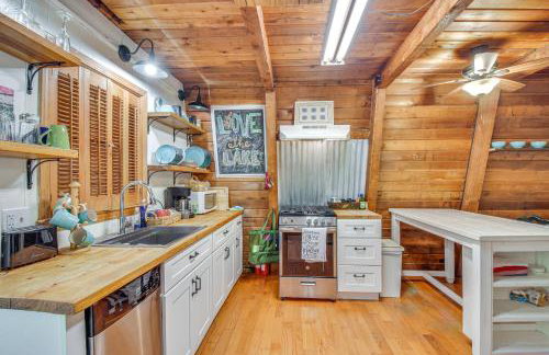 Pet-Friendly Lavonia Cabin, Walk to Lake Hartwell! - Foto 12