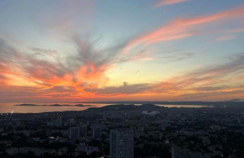 Superbe Appartement 2 chambres avec vue sur la mer et la montagne - Foto 6
