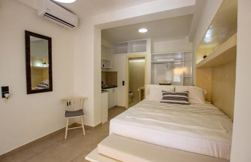 KyMa Studios and Suites - Photo 51