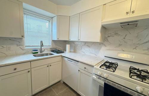 Huge Place Minutes from NYC Parking Available - Foto 12