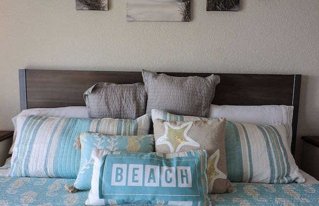 Superb Home With Private Walkover Unobstructed Views - Foto 67