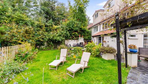 Whimsical Countryside Escape with Sprawling Garden - Foto 5, Garden