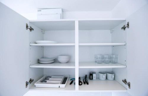 Comfy and Convenient Studio Suite Lewisham with Free street parking, WIFI and quick access to central London Sleep 3 - Photo 3