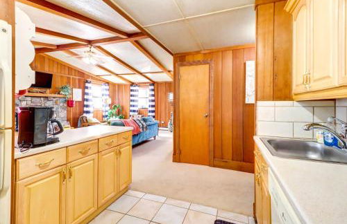 Pet-Friendly Home with Deck at Big Bass Lake! - Foto 9