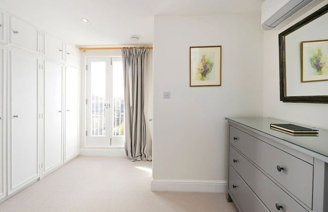 Spacious 4 Bed House, Battersea - Foto 35