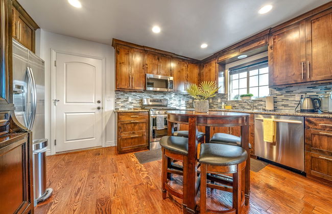 Fully Updated 3 BDR Seaside Home Minutes to Beach! - Foto 6