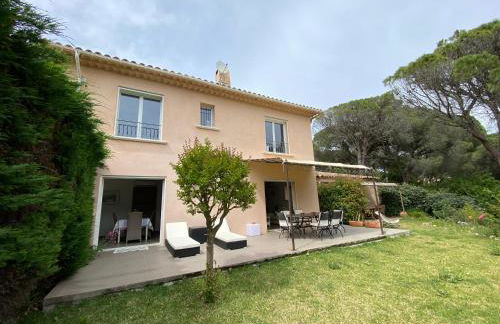 VILLA Saint Raphael Valescure Piscine Clim Wifi Golf - Foto 1