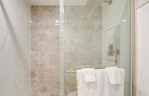 Steps from Wash Park Modern Apt, Patio and Parking - Foto 18