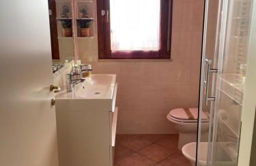 CASA ADELIKA-Appartamento con GARAGE privato - Foto 9