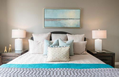 City Water View Oasis with Pool & Gym near Cruise in Heart of Seattle - Foto 22