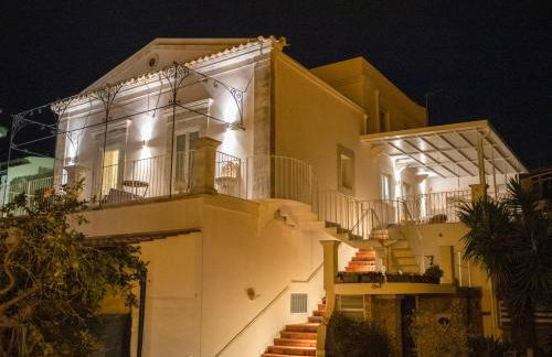 Salgari Uno - Foto 1