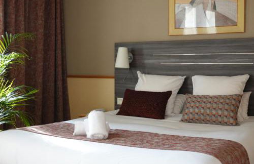 HOTEL CERISE - LES SOURCES Luxeuil-les-Bains - Foto 23