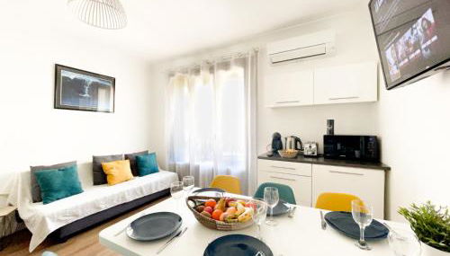 Superbe appartement, 3 chambres, gare St Charles - Foto 2, minibar