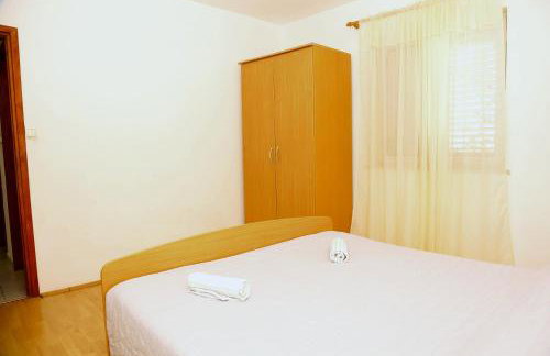 Apartments Tonia br. 1 - Photo 4