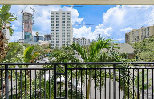 RETRO RETREAT in DTSP - Explore the downtown area - Foto 5